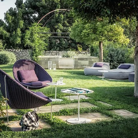 Nocleg ze śniadaniem Don Totu - Dimora Storica 4*